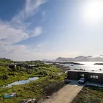 New! Lofoten Luxury Near Henningsvaer Casa de Férias Lyngværet