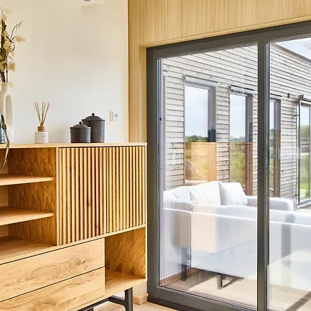 New! Lofoten Luxury Near Henningsvaer Feriehus Lyngværet