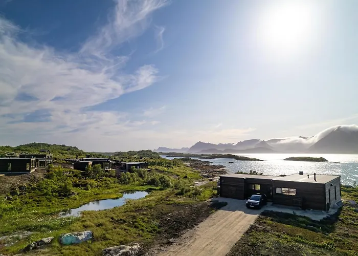 New! Lofoten Luxury Near Henningsvaer Semesterbostad Lyngværet