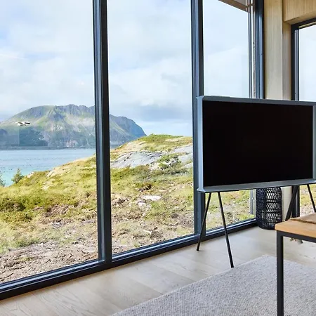 New! Lofoten Luxury Near Henningsvaer Hébergement de vacances
